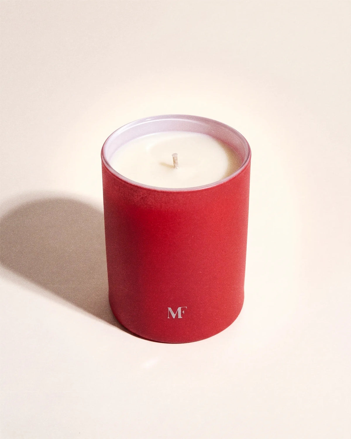 #18 Léane - Carmin Red Candle