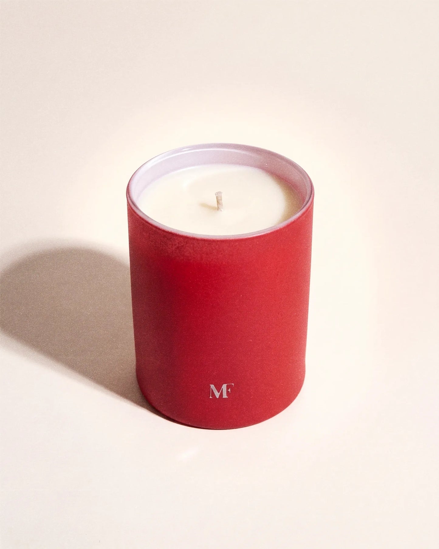 #18 Léane - Carmin Red Candle