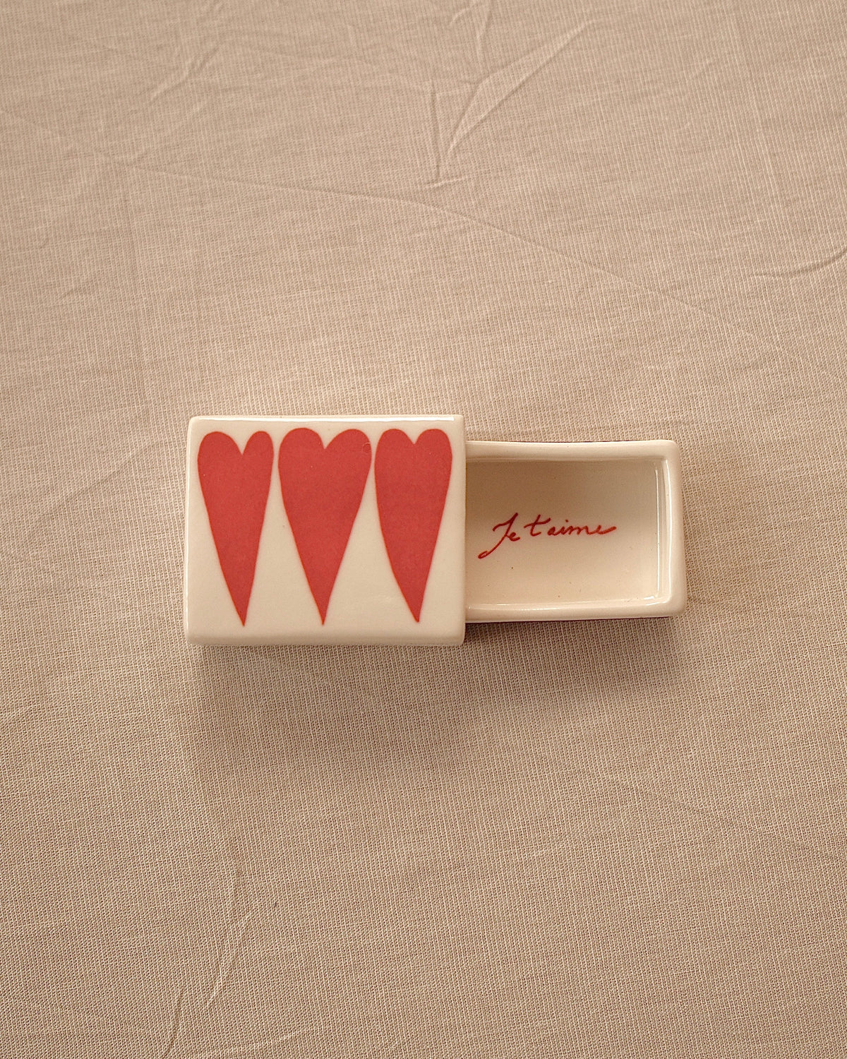 Mini 3 Hearts’ Ceramic Matchbox