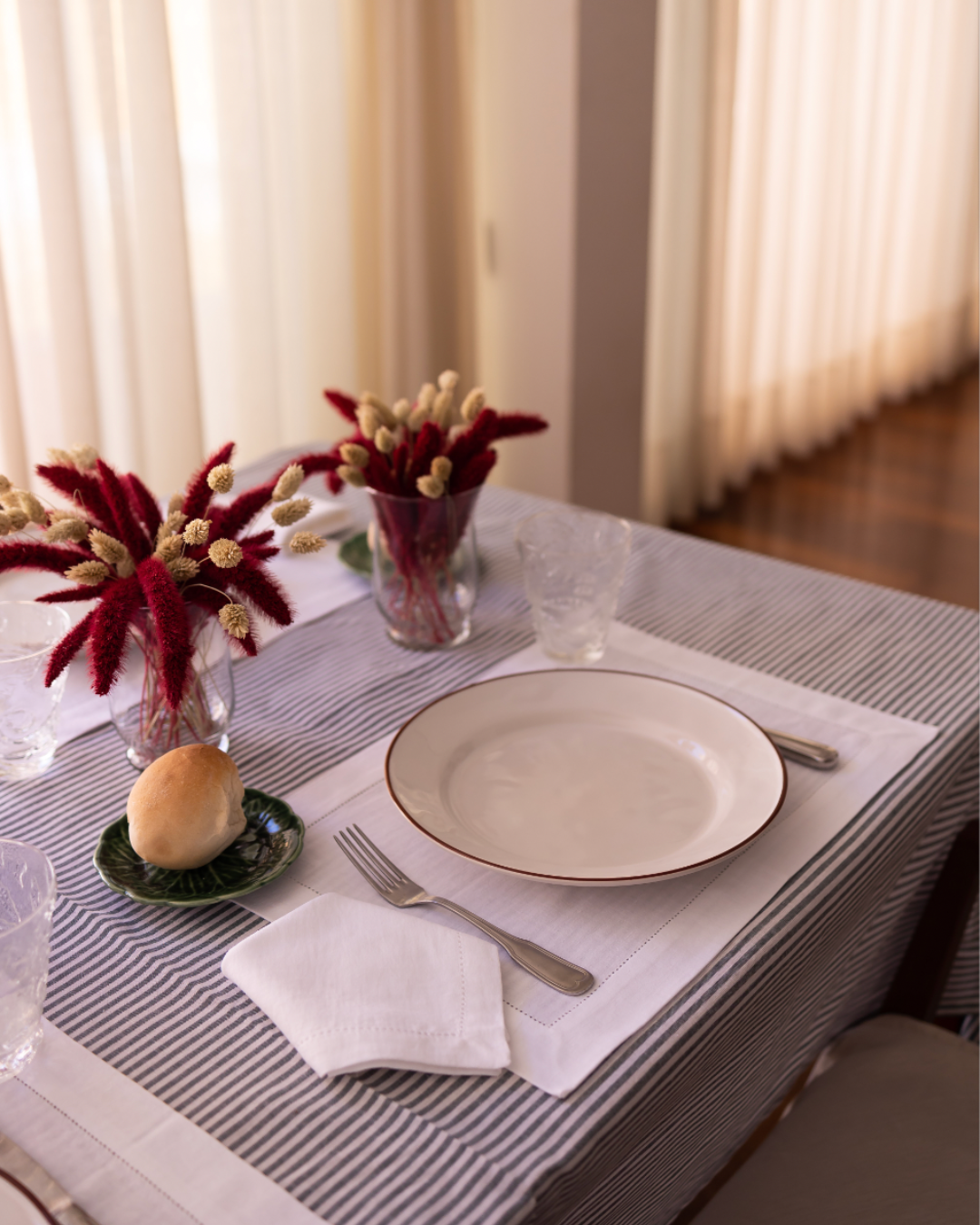 White Linen Napkin with Openwork Stitching