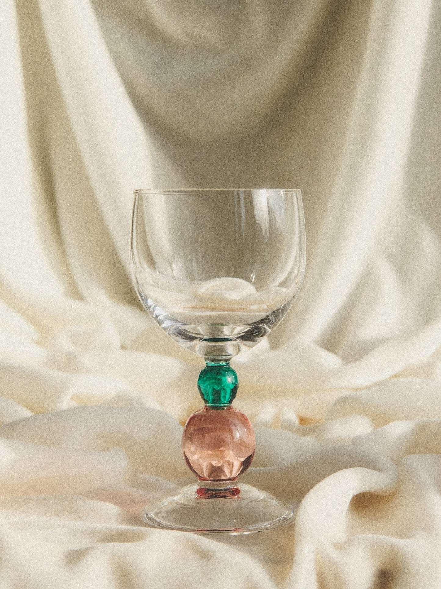 Noam Wine Glass With Amber Bead | Set of Four