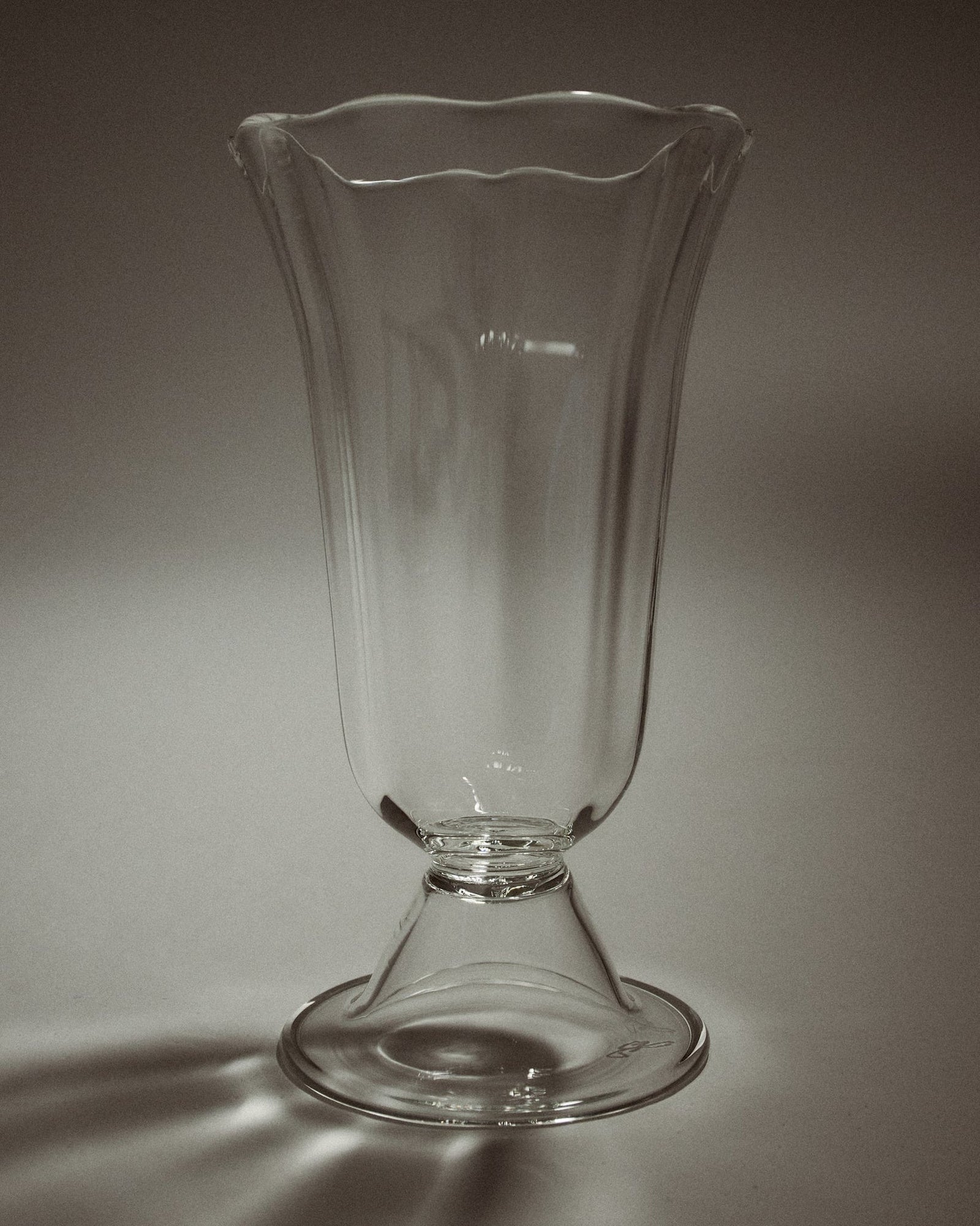 Alban Tulip Vase