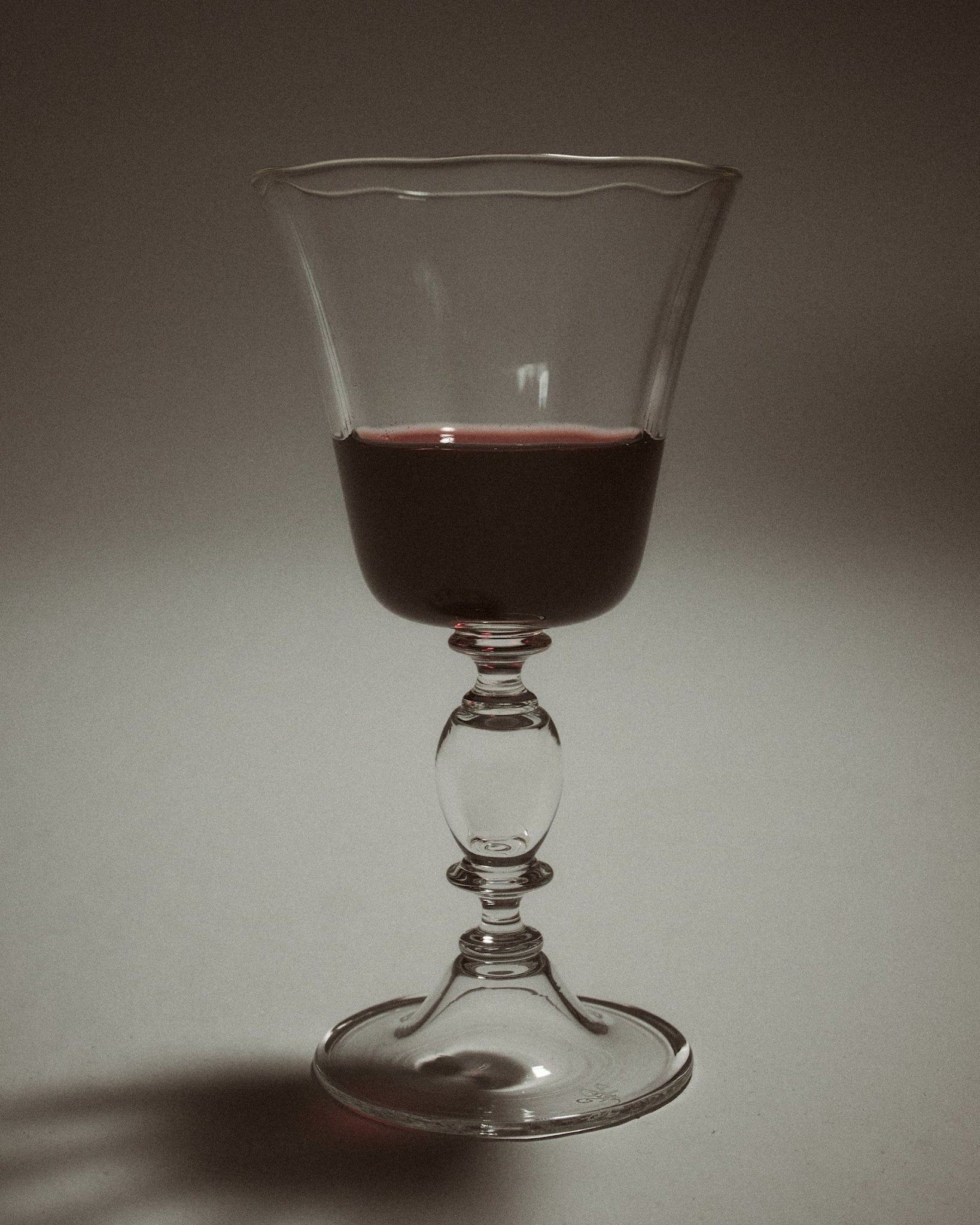 Alban White Wine Glass