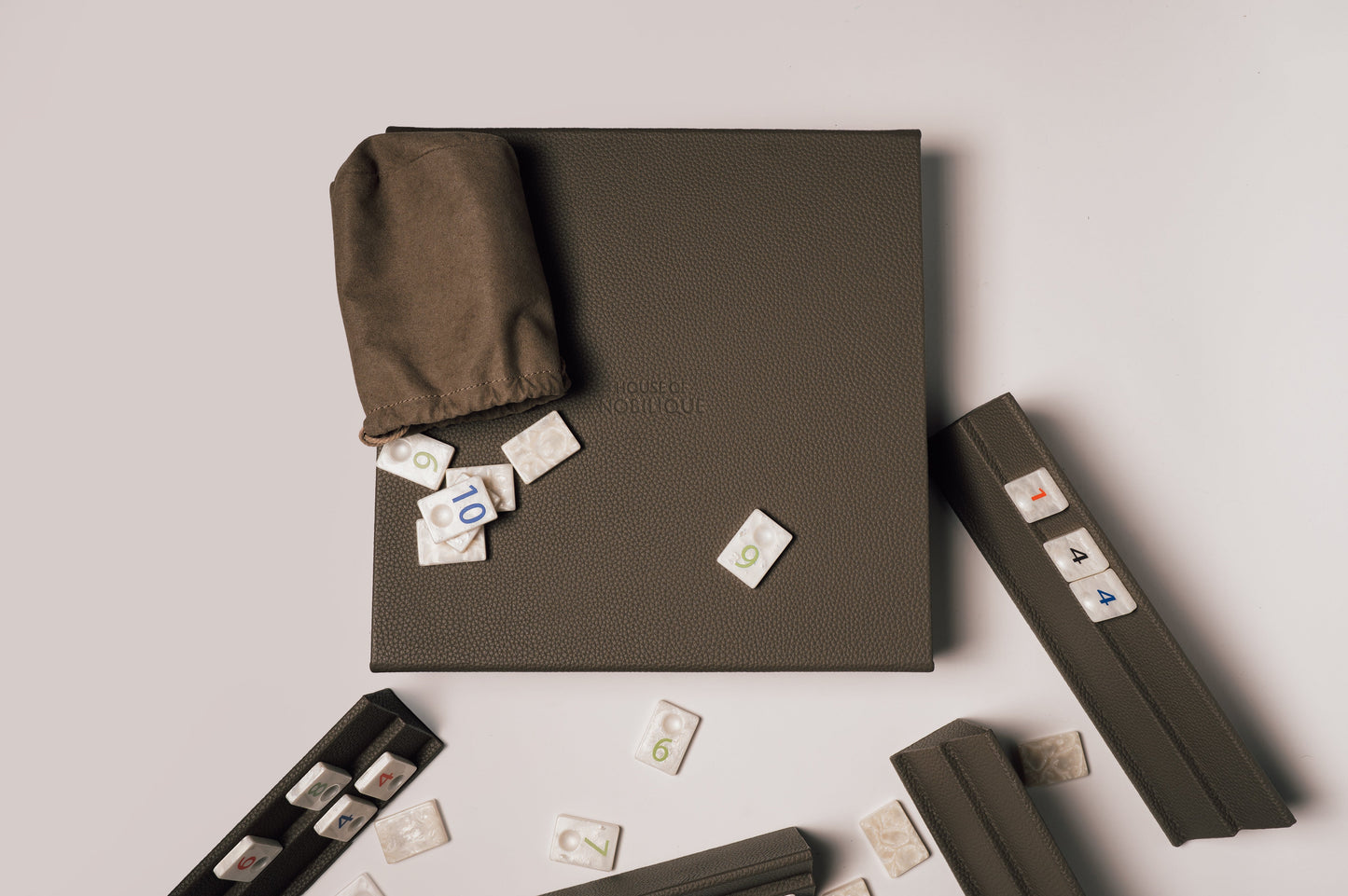 Rummikub Taupe