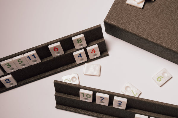 Rummikub Taupe