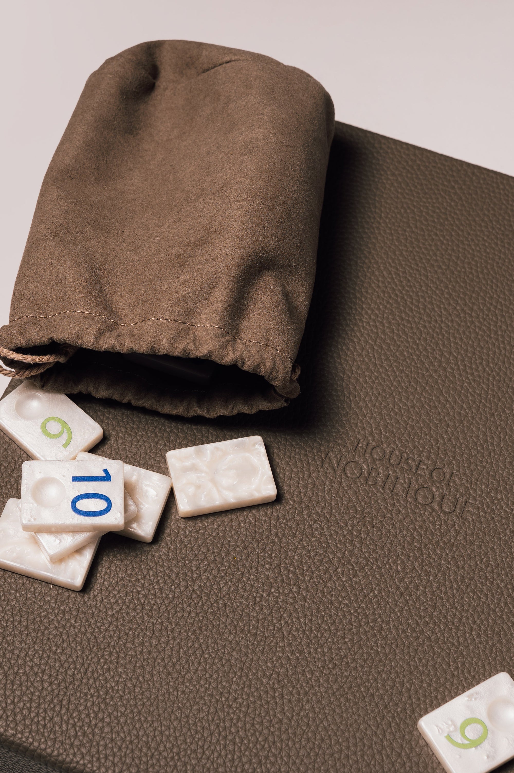 Rummikub Taupe