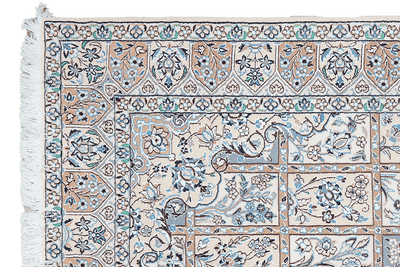 Nain 9La — Hand-knotted, 146x235 cm, Beige, 100% Virgin Wool | View 3
