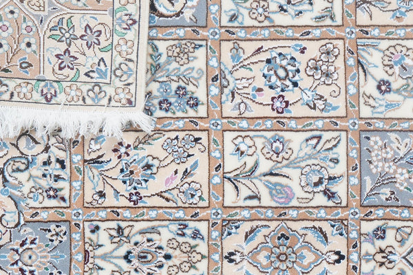 Nain 9La — Hand-knotted, 146x235 cm, Beige, 100% Virgin Wool | View 8