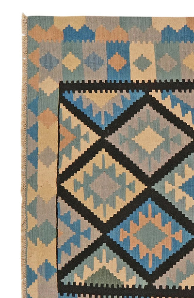 Kelim Gashgai — Handmade, 179x243 cm, Black, 100% Virgin Wool | View 3