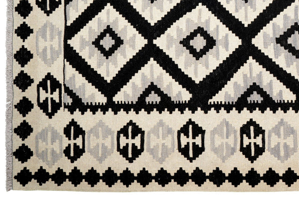 Kelim Gashgai — Handmade, 172x243 cm, Black, 100% Virgin Wool | View 3