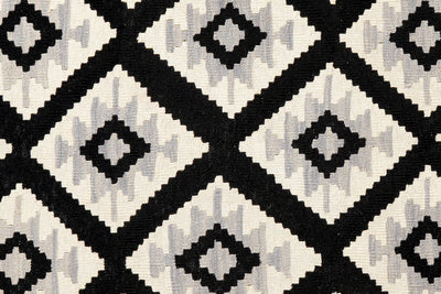 Kelim Gashgai — Handmade, 172x243 cm, Black, 100% Virgin Wool | View 5