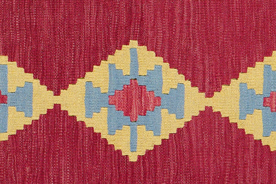 Kelim Gashgai — Handmade, 109x164 cm, Red, 100% Virgin Wool | View 5