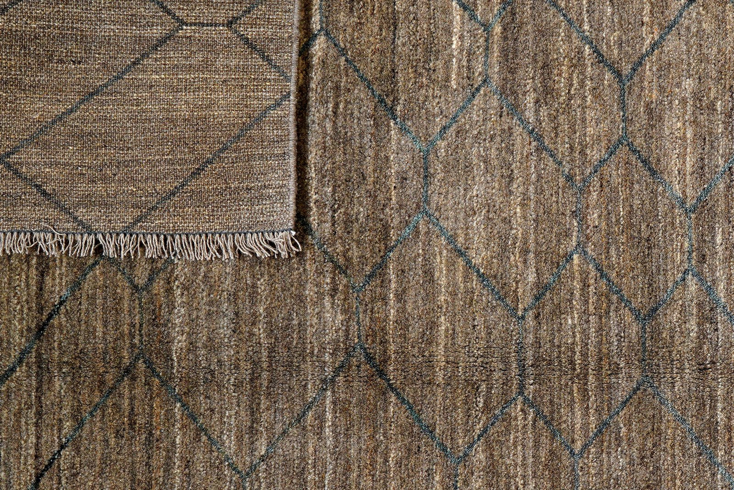 Gabbeh Basi — Hand-knotted, 209x288 cm, Grey, 100% Virgin Wool | View 7