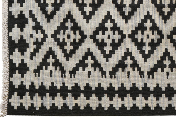 Kelim Gashgai — Handmade, 103x144 cm, Beige, 100% Virgin Wool | View 3
