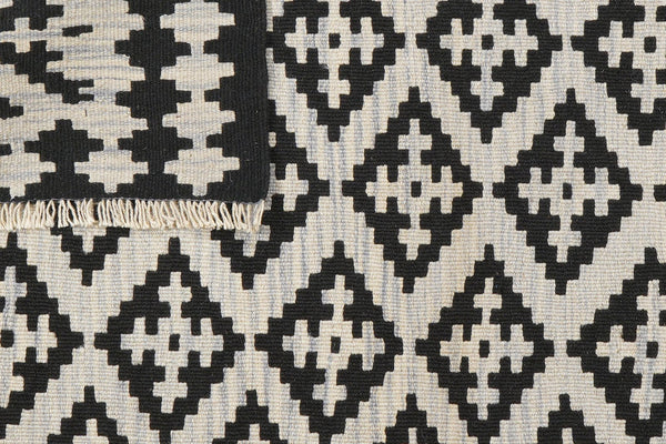 Kelim Gashgai — Handmade, 103x144 cm, Beige, 100% Virgin Wool | View 6