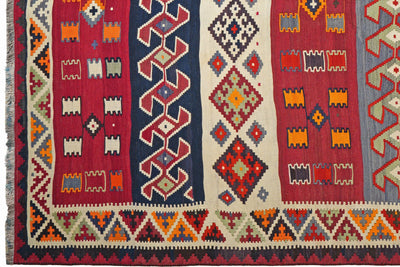 Kelim Gashgai Old — Handmade, 185x272 cm, Multicolor, 100% Virgin Wool | View 3