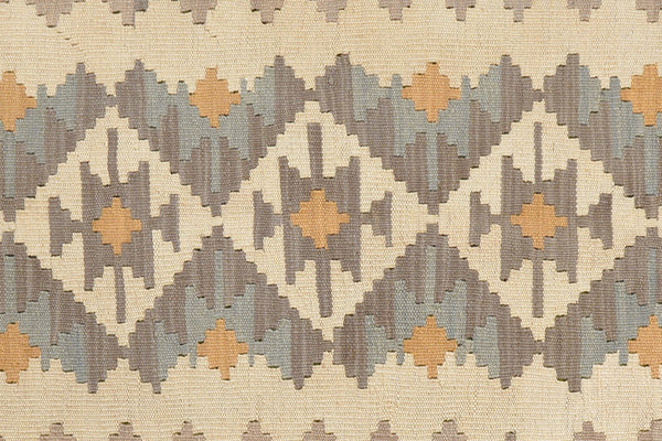 Kelim Gashgai — Handmade, 122x185 cm, Beige, 100% Virgin Wool | View 5