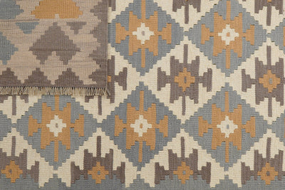 Kelim Gashgai — Handmade, 174x238 cm, Beige, 100% Virgin Wool | View 6