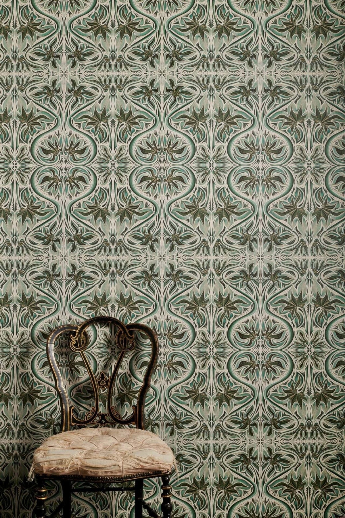 Vittoria Vintage Wallpaper