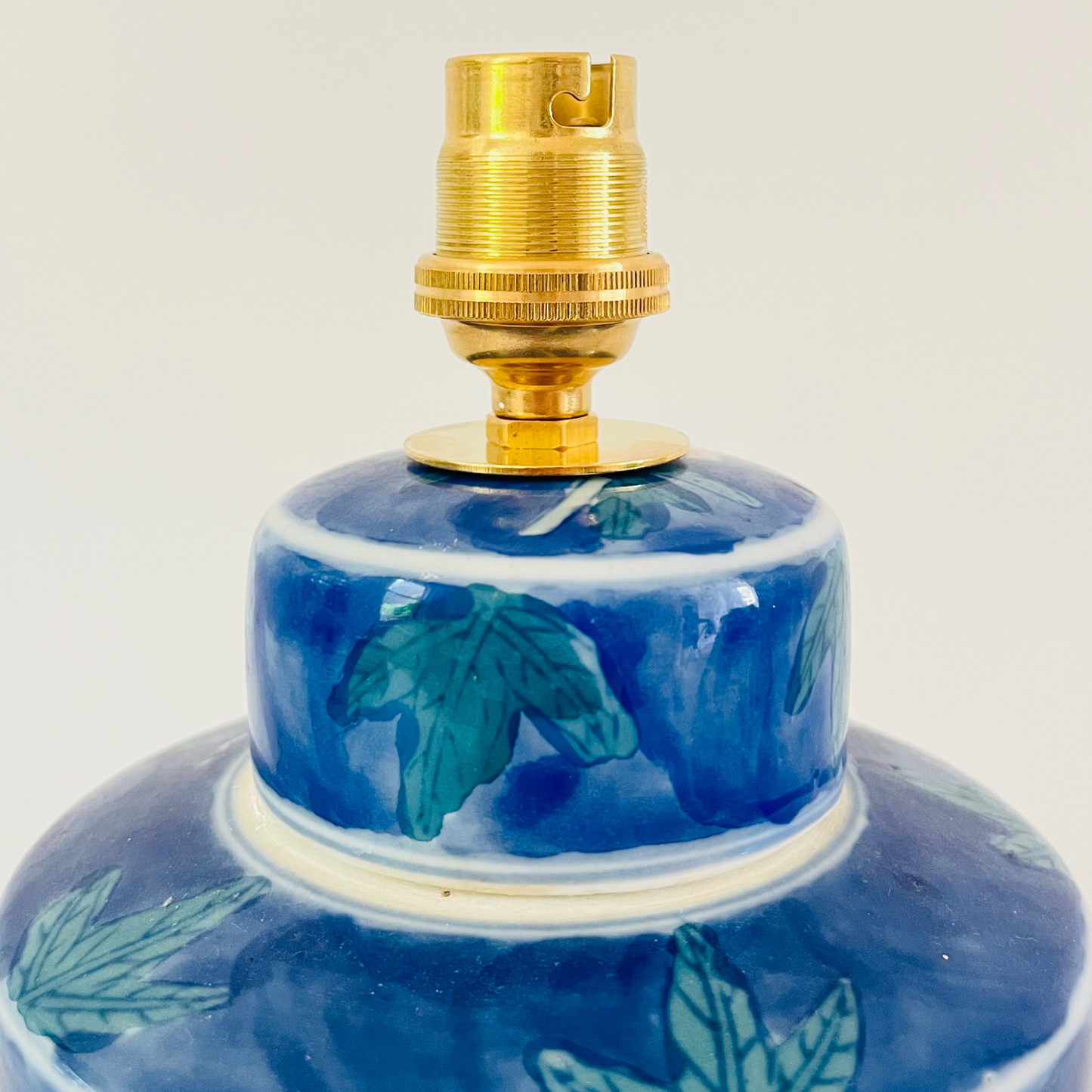 Antique Chinese Mini Lamp
