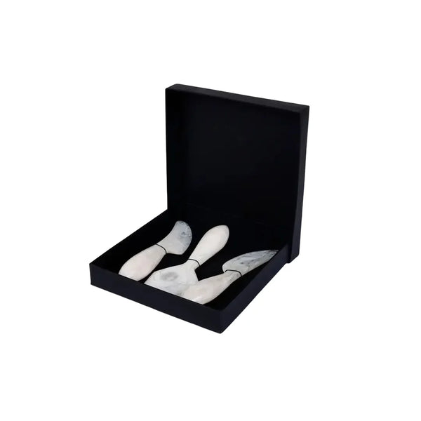 Resin Cheese Knife, Vanilla Set of 3 6 Inches - Casa Amarosa