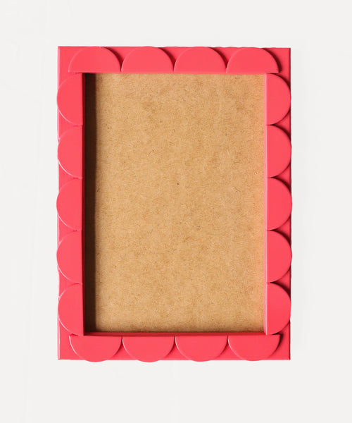 Raspberry Lacquered Scallop Frame