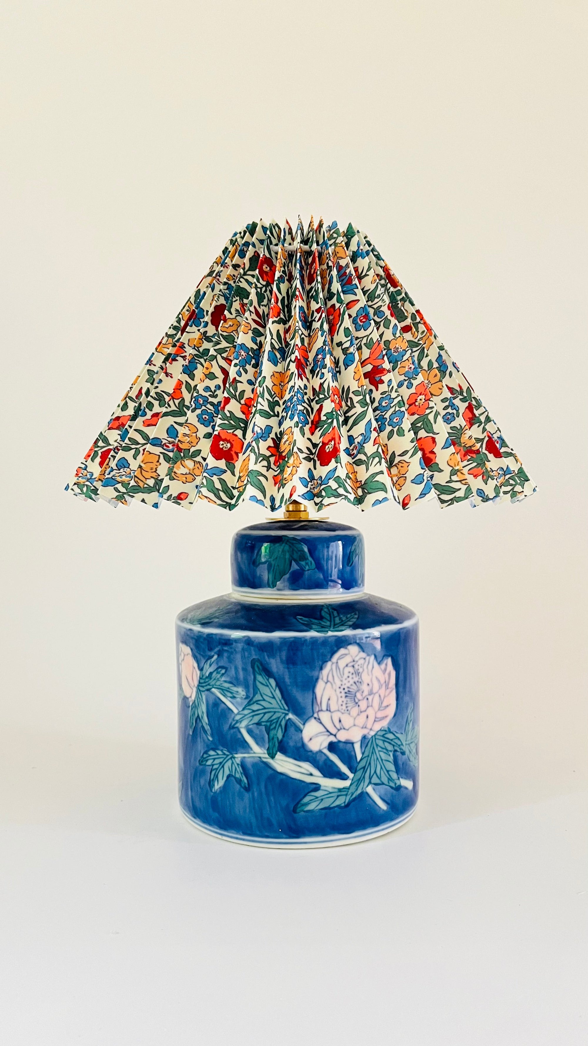 Antique Chinese Mini Lamp
