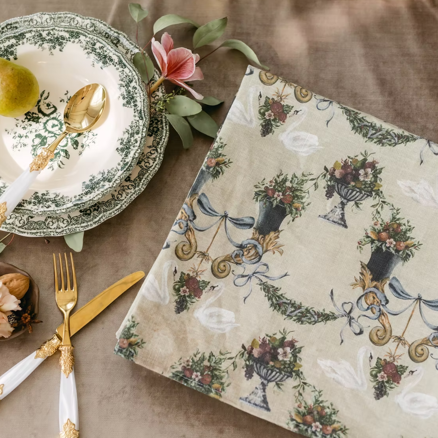 Cornucopia Royale Tablecloth