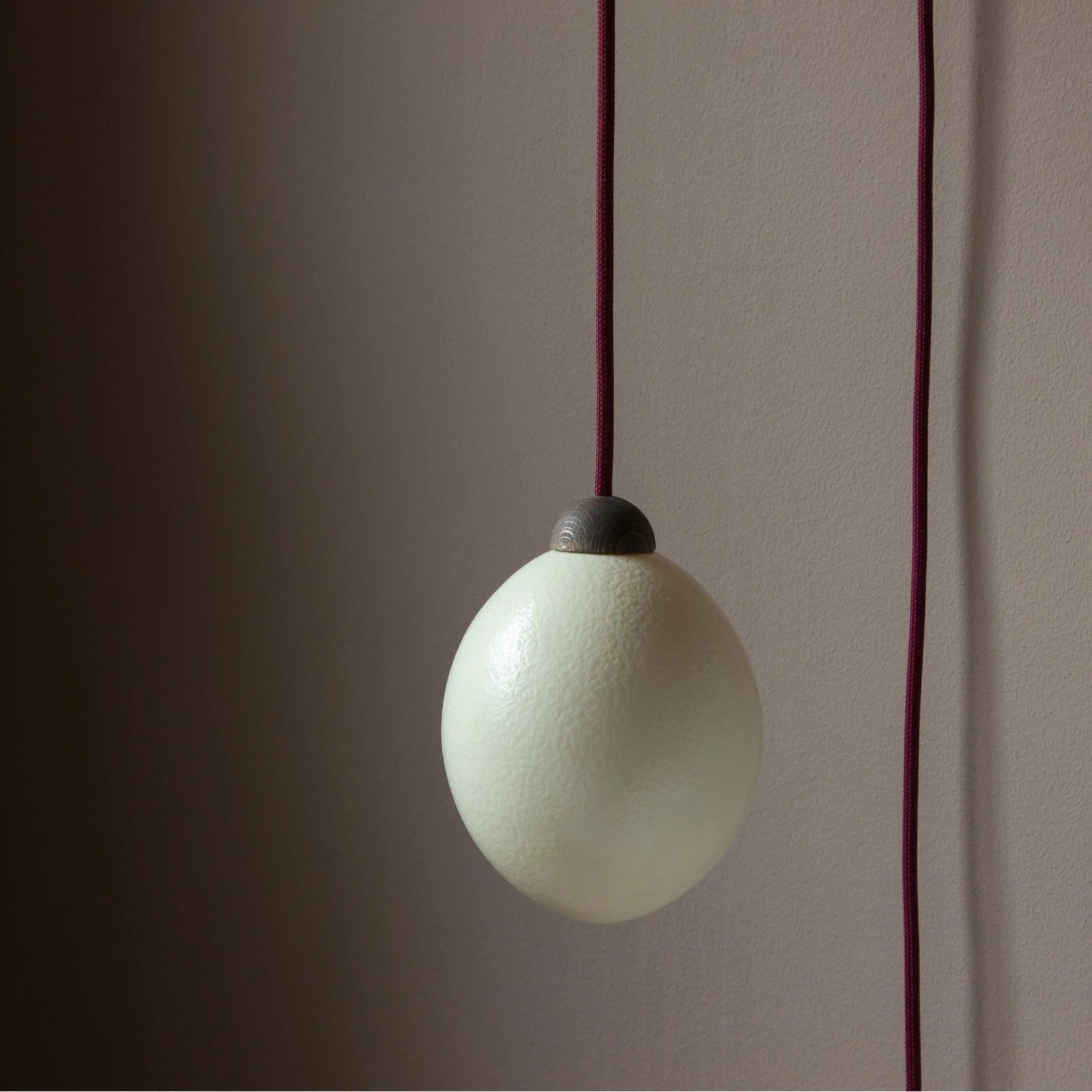 Lunar Lumin EGG lamp