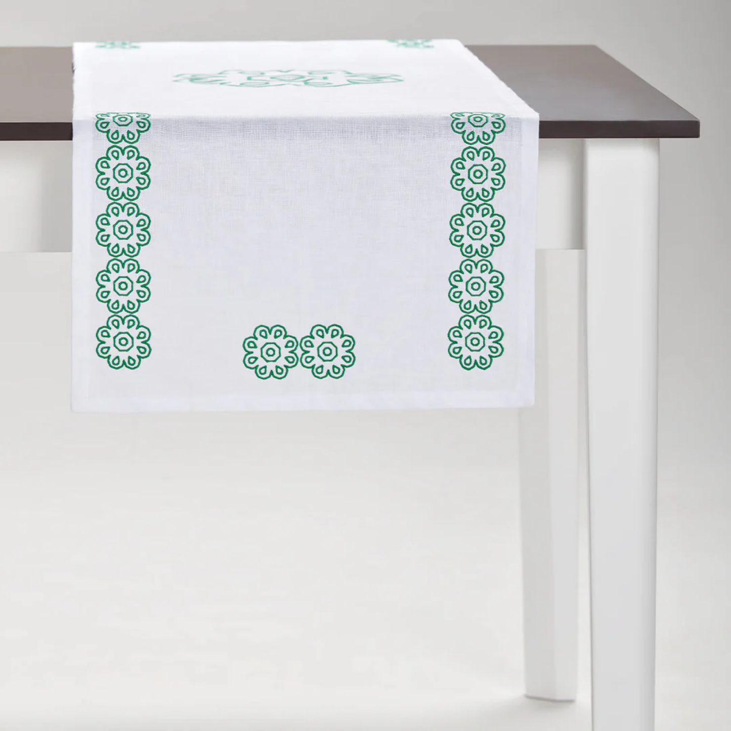 Green Castello Svevo Table Runner  - White Linen