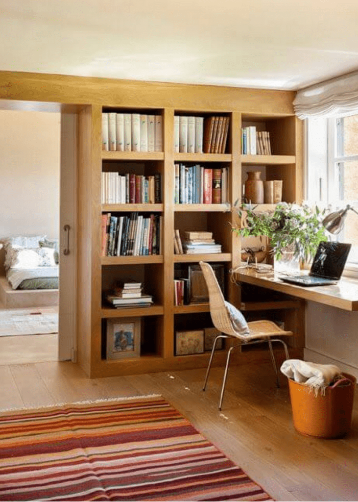 How to add home accessories to your home office?