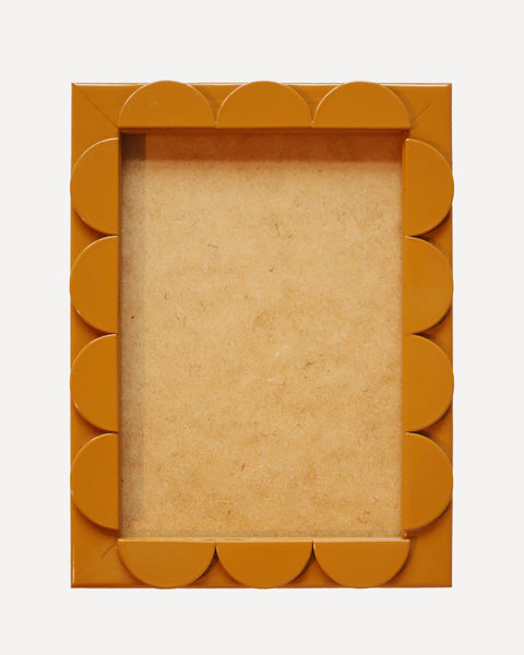 Mustard Lacquered Scallop Frame