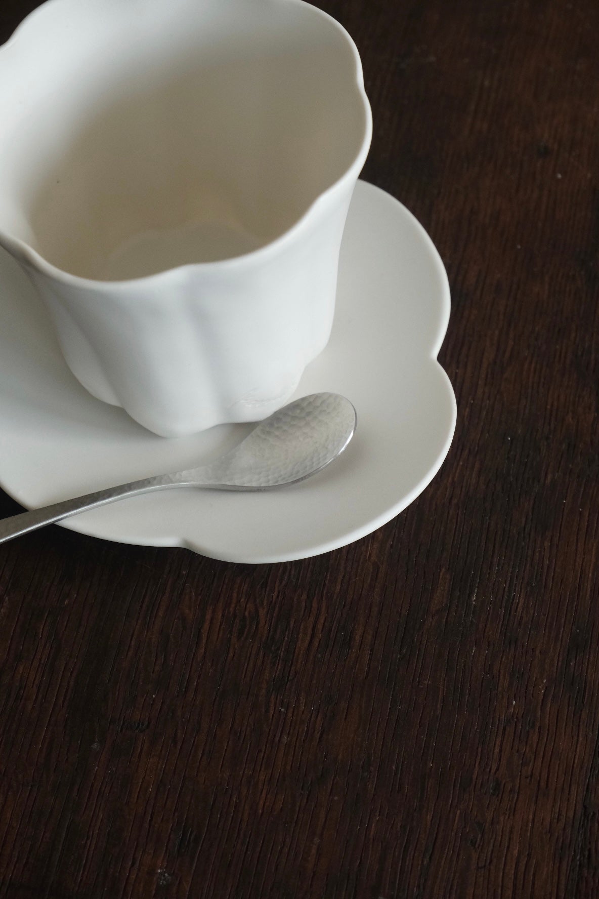 Kasumi Fujimura Canelé Saucer Plate