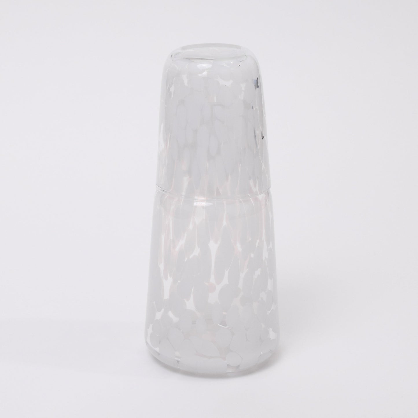 White Carafe and tumbler set