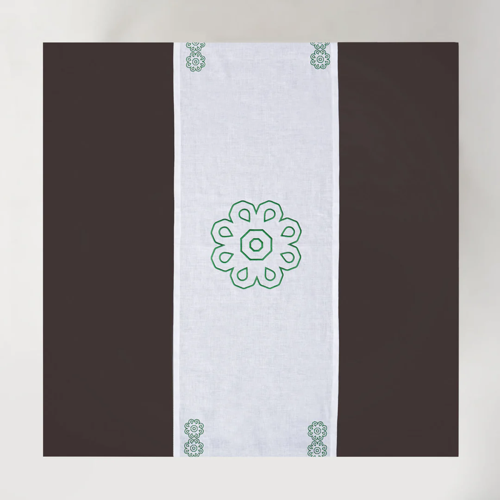 Green Castello Svevo Table Runner  - White Linen