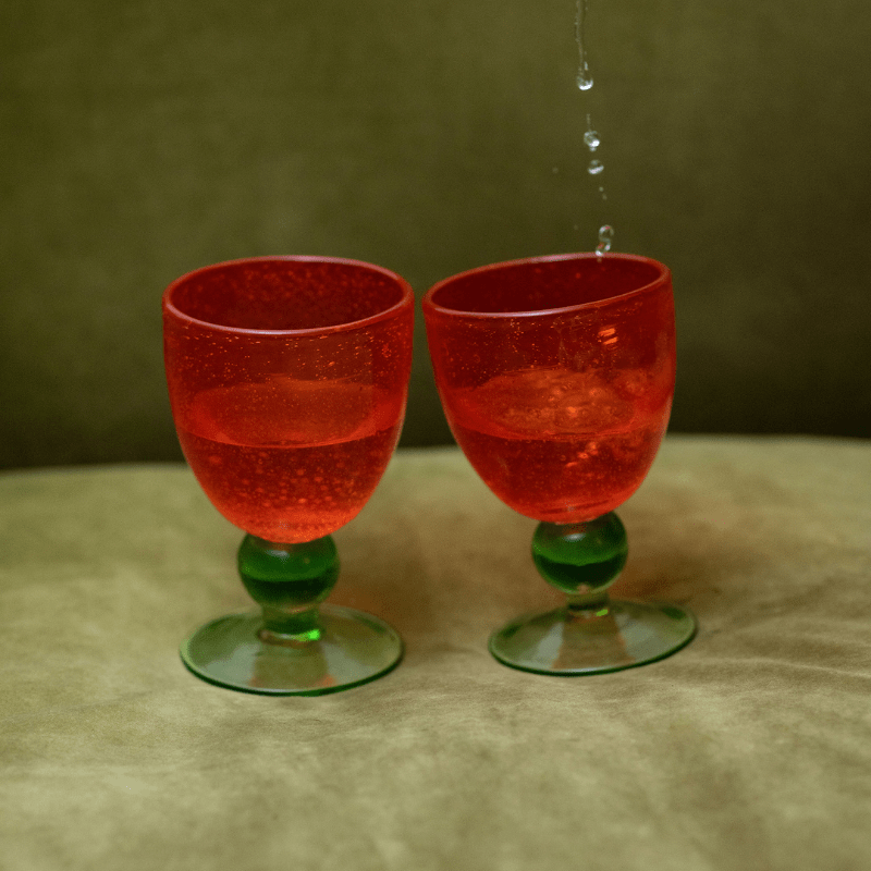 Load image into Gallery viewer, Red and Green Bistro Wine Glass - Set of two
