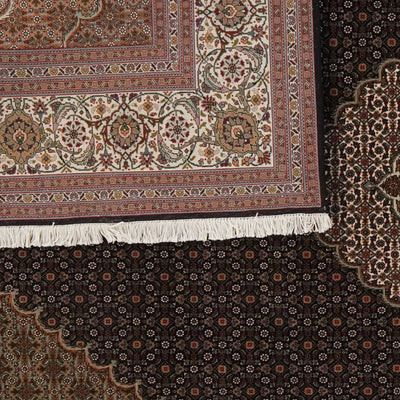 Tabriz 50 Raj — Hand-knotted, 202x309 cm, Black, 100% Virgin Wool | View 6