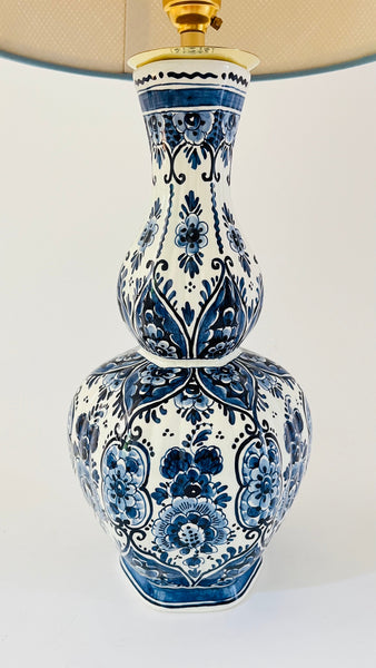 Antique Royal Delft ‘Knobbelvaas’ Lamp