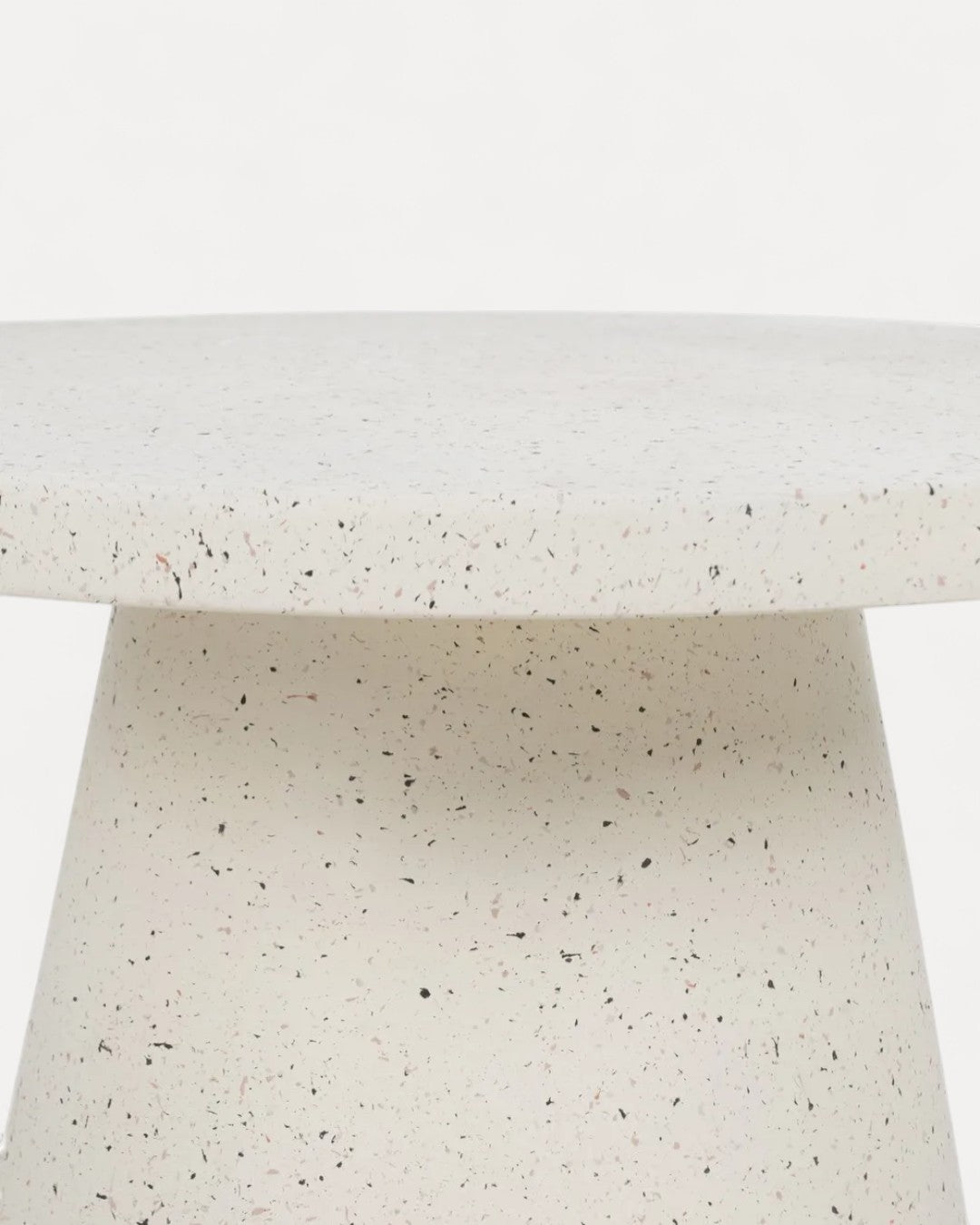 Petra Magnesium-Fibre Coffee Table, 80 × 80 × 38 cm
