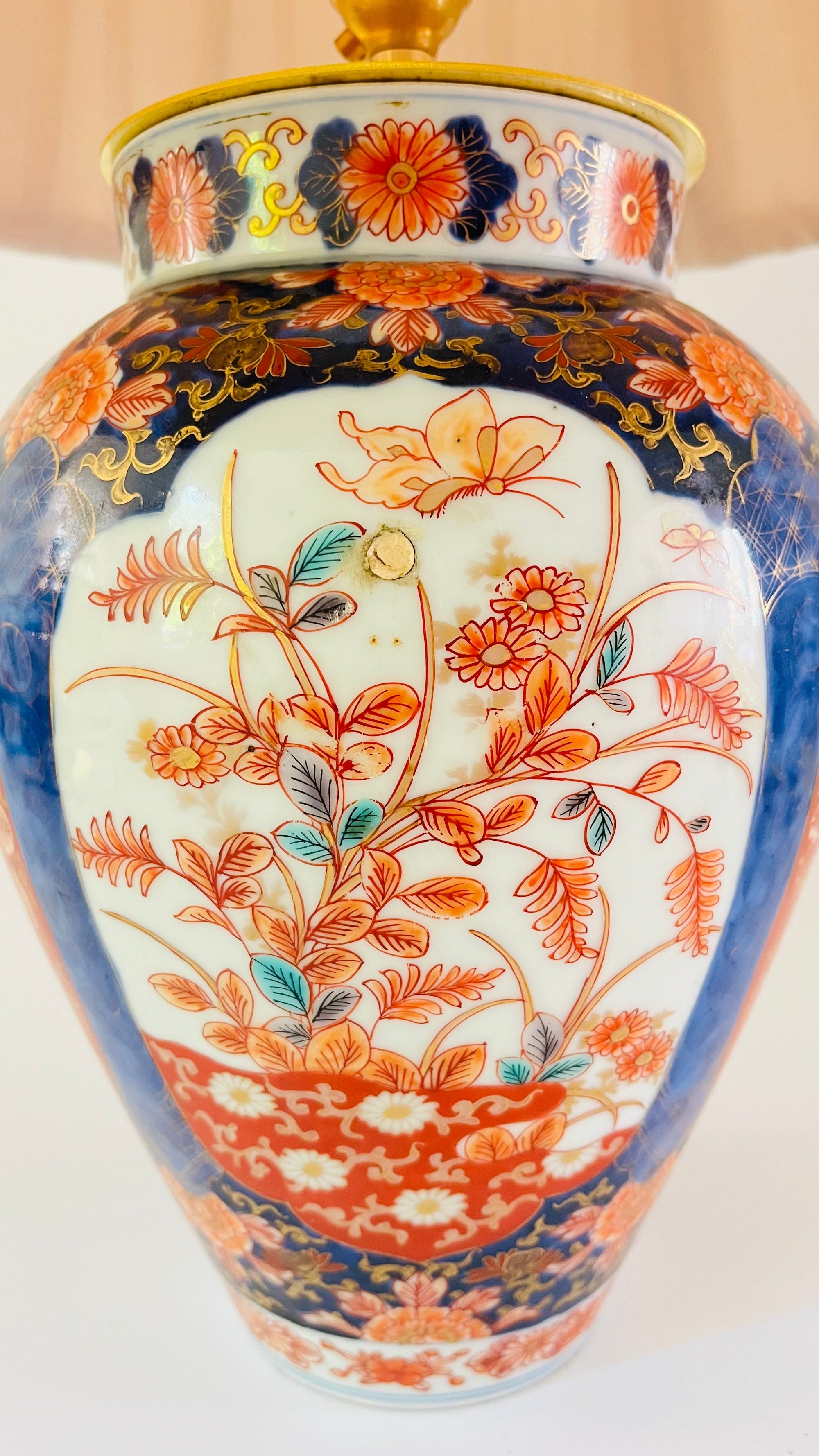 Antique Japanese Imari Lamp