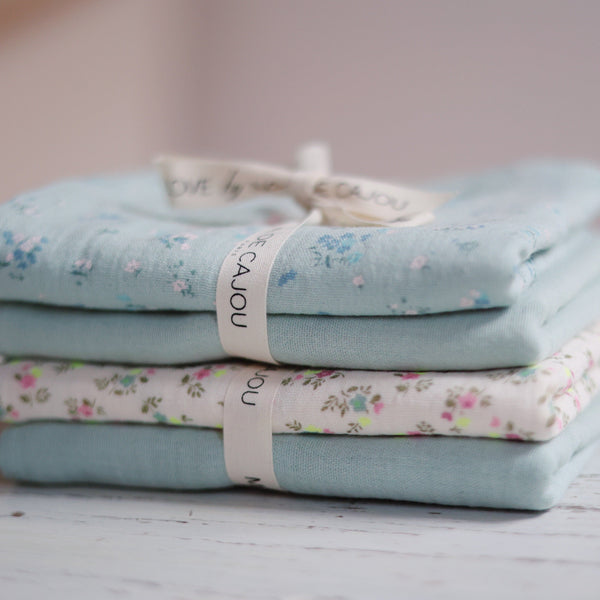 Baby's Green & Flowers Swaddles | Set of 2