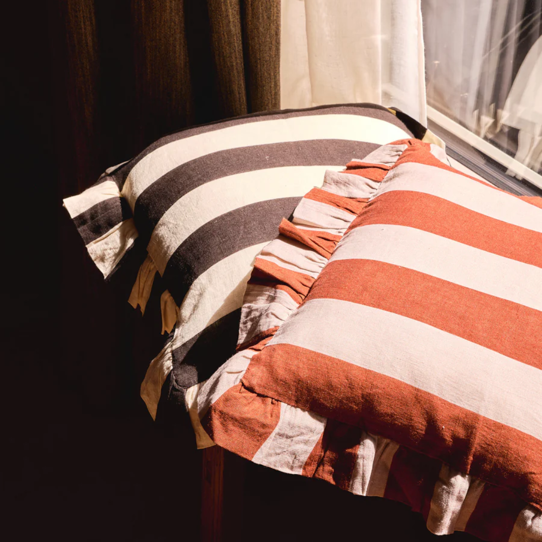 Cinnamon & Oyster Cushion Cover