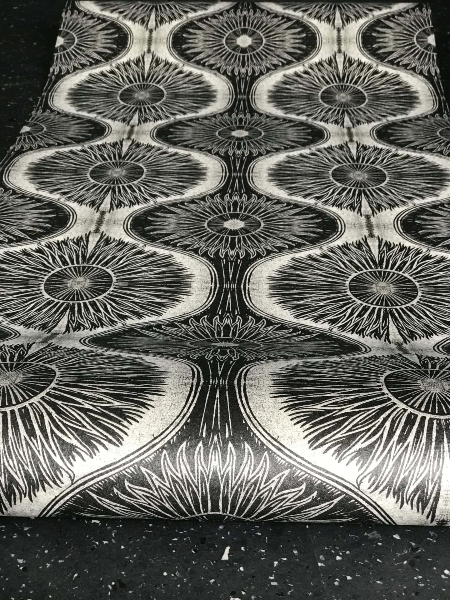 Bibana Pewter Wallpaper