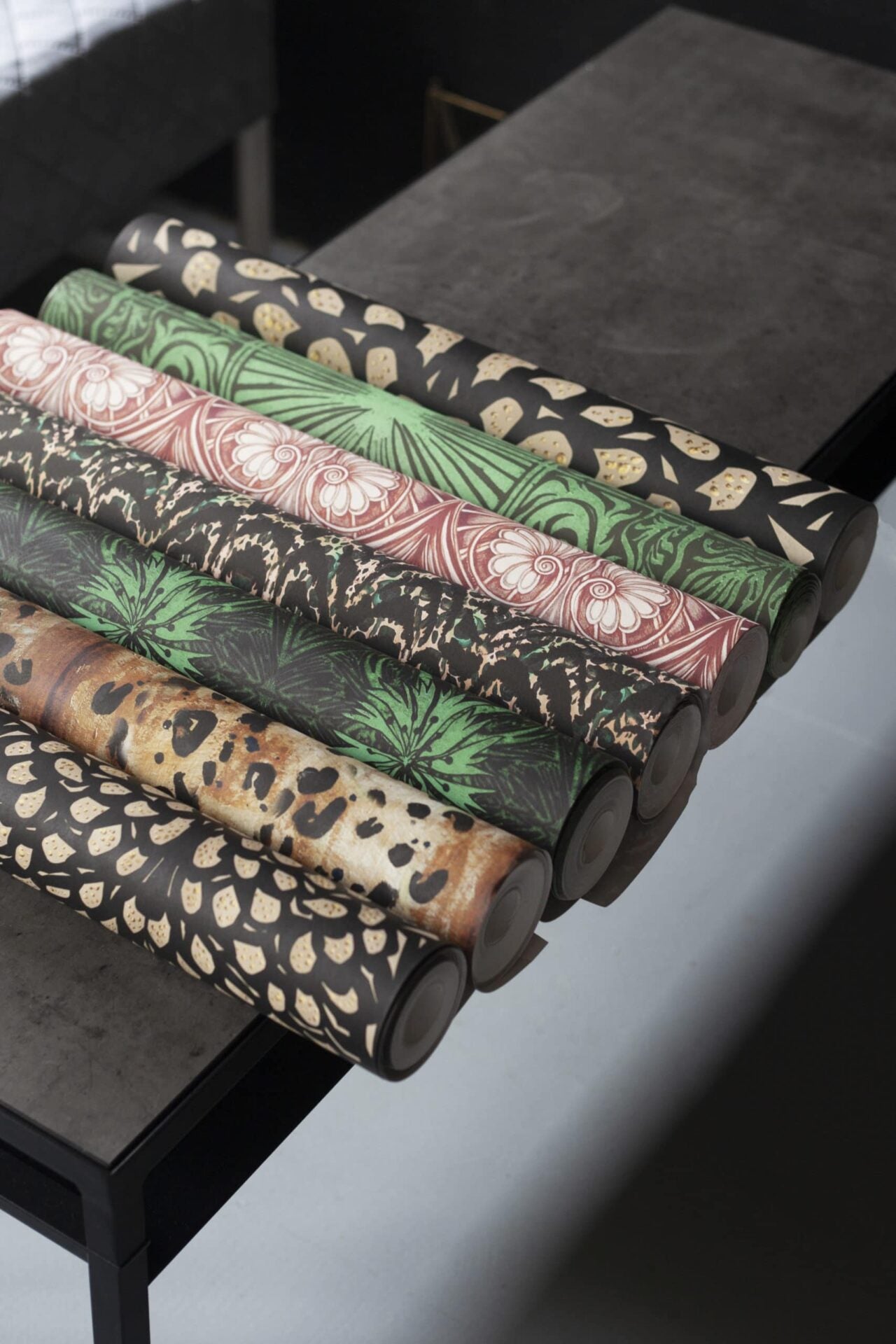 Loulou Rose Wallpaper