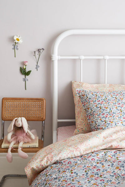 Reversible Heirloom Quilt made with Liberty Fabric BETSY GREY & WILTSHIRE PINK - Coco & Wolf