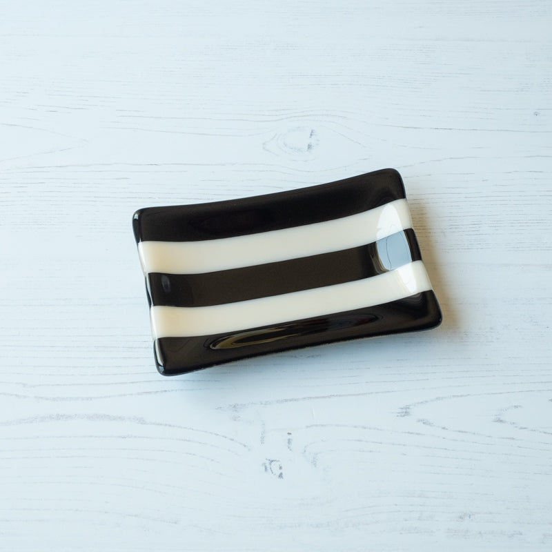15x10cm Striped Dual Coloured Tray - Black &amp; Almond image
