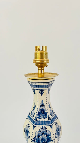 Antique Delft ‘Knobbelvaas’ Lamp