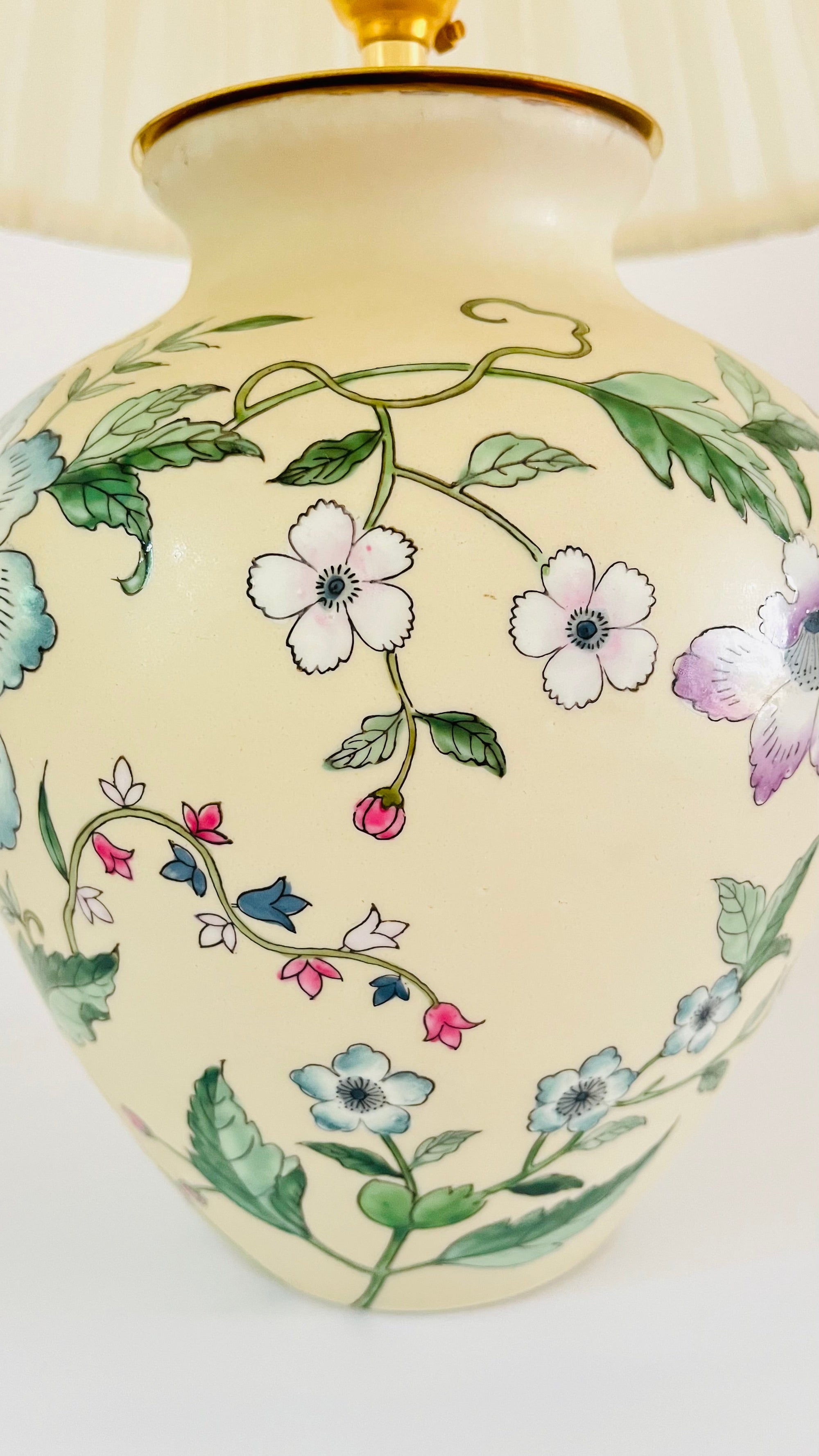 Antique Summer Flower Lamp