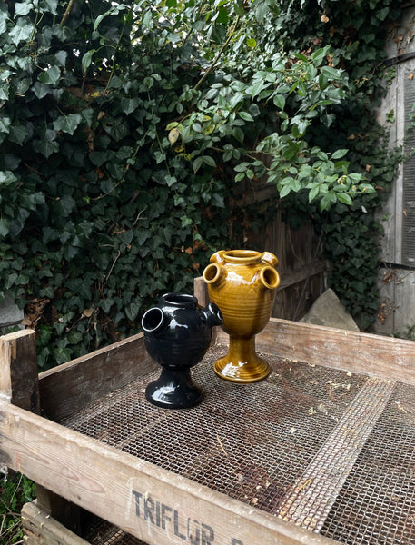Stoneware Tulipiere - Glossy Black