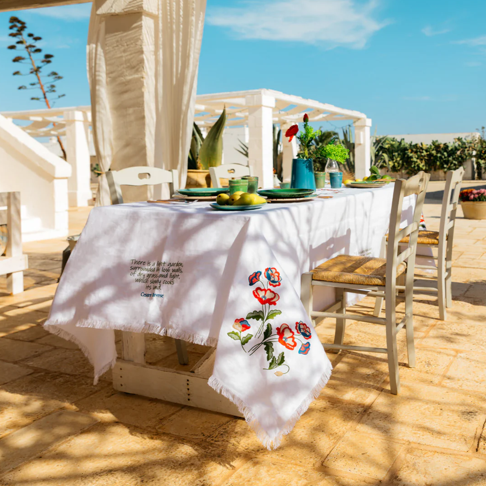 Poppies Gioia  Tablecloth - White Linen